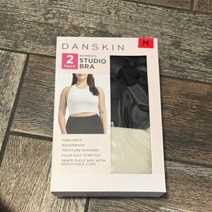 Danskin Women's Studio Bra - Black and White